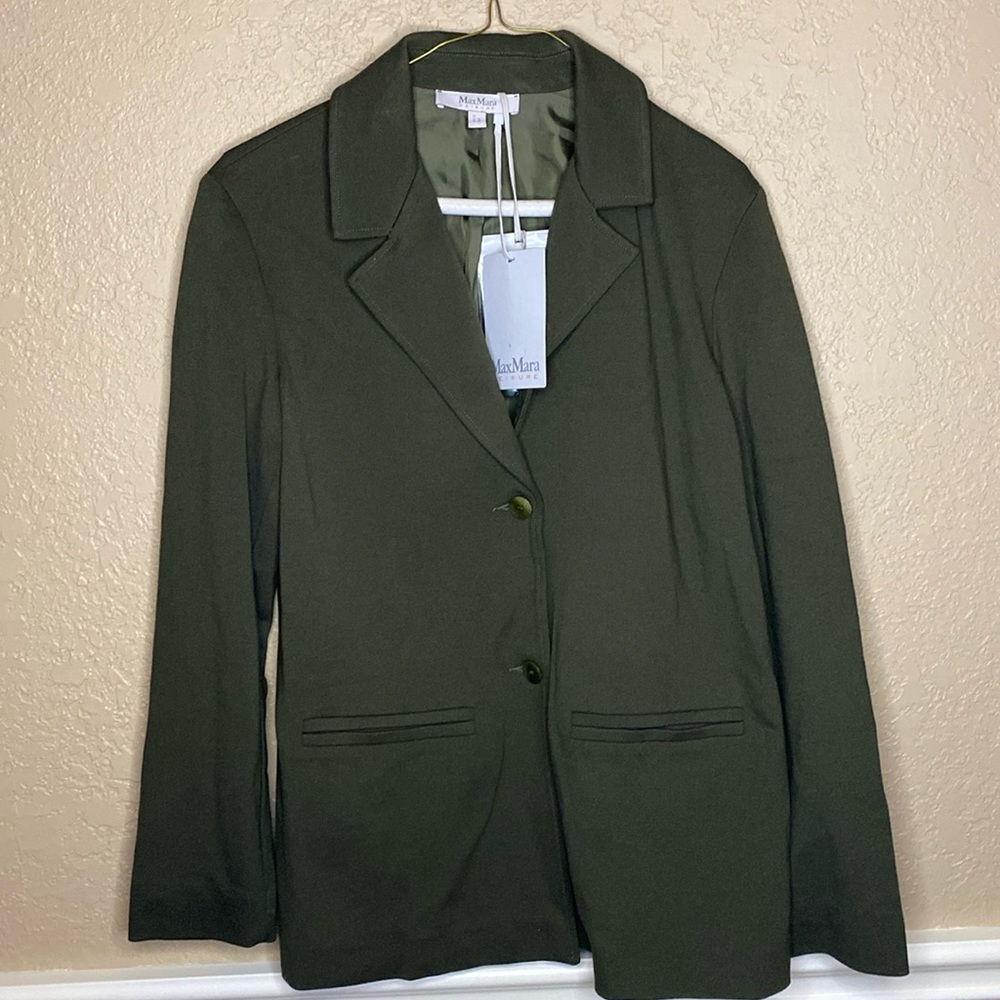 NWT MaxMara Cluny Single-Breasted blazer in Olivia size medium